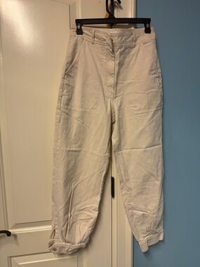 Aritzia  Wilfred Free women’s Cream High-Rise crop Casual Pants snap cinched